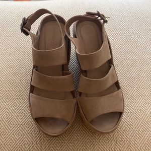 Chocolat Blue Suede Wedges